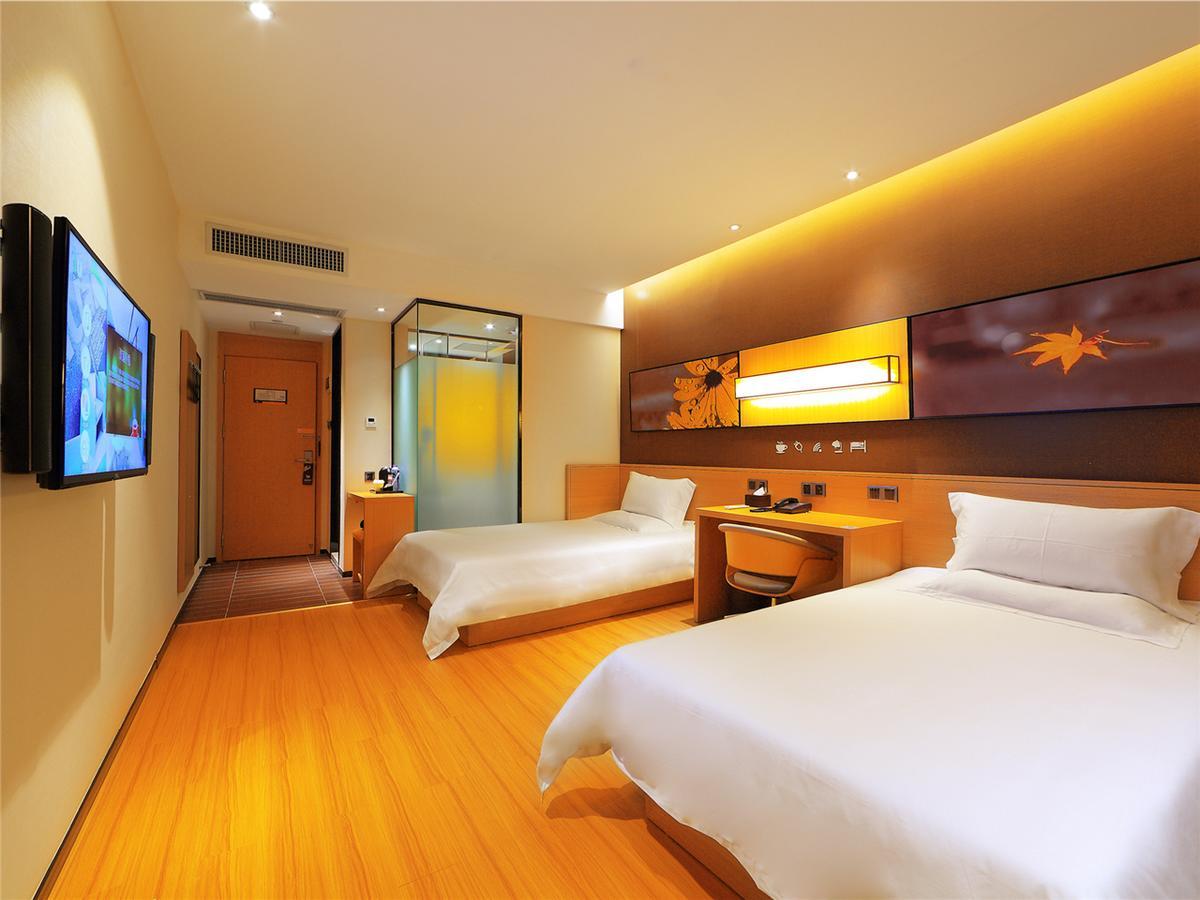 Iu Hotel Shanghai Dongchuan Road Metro Station المظهر الخارجي الصورة